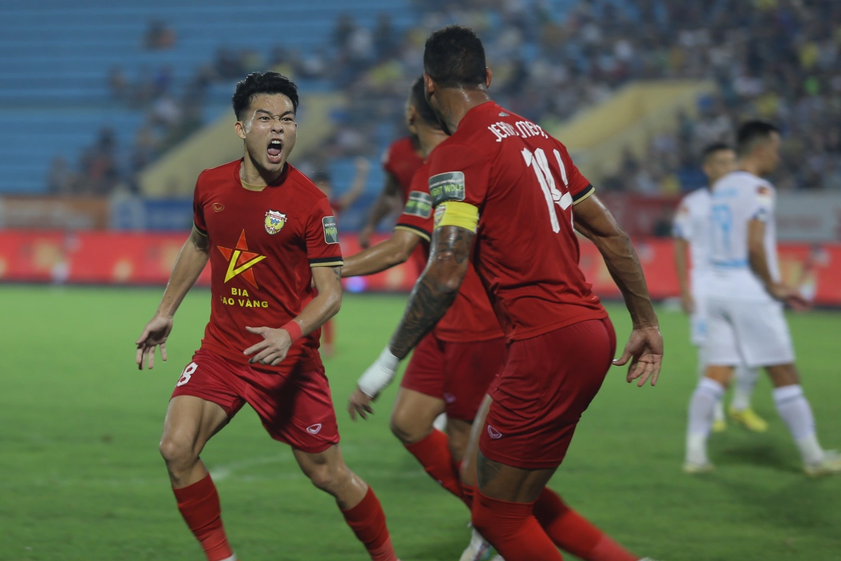 Sự nghiệp của Đinh Thanh Trung và 4 cầu thủ Hà Tĩnh nghi dùng chất cấm - 2