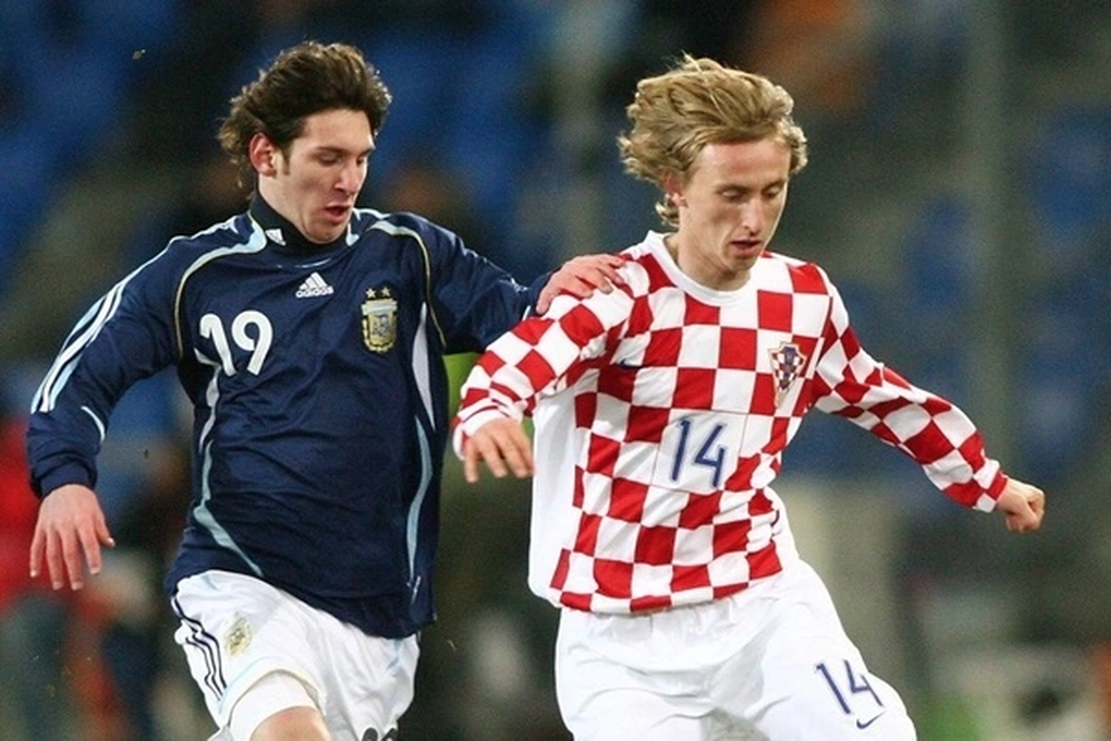 Luka Modric và Lionel Messi từng đối đầu nhau cách đây 16 năm | Báo Dân trí