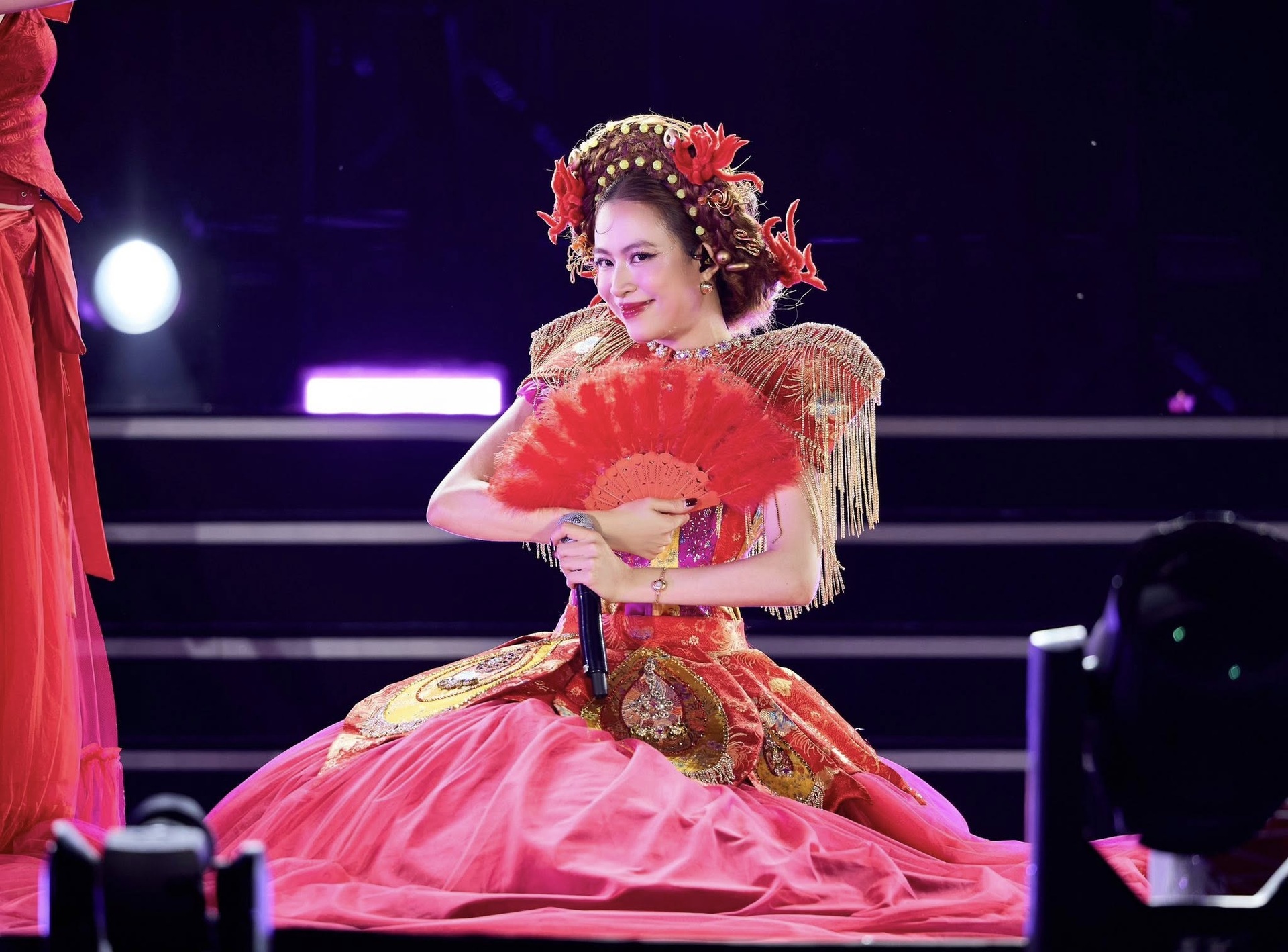 Hoàng Thùy Linh tuổi 37: Sống kín tiếng, vừa trở lại đã gây sốt với Đen Vâu - 1