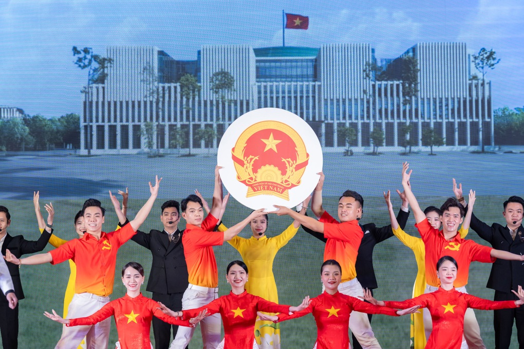 Sáng tác ca khúc về Quốc hội có cơ hội nhận giải thưởng 500 triệu đồng - 4 Sáng tác ca khúc về Quốc hội có cơ hội nhận giải thưởng 500 triệu đồng - 4