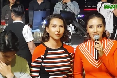 Kỳ Duyên và Minh Triệu thân mật tại họp báo Cuộc đua kỳ thú