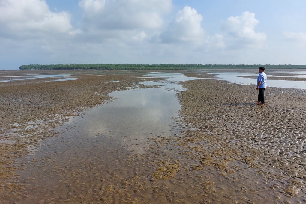 Sóc Trăng sẵn sàng chia sẻ nguồn cát biển để làm đường cao tốc - 1 Sóc Trăng sẵn sàng chia sẻ nguồn cát biển để làm đường cao tốc - 1