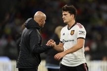 HLV Ten Hag bình luận về Maguire trước trận mở màn Premier League
