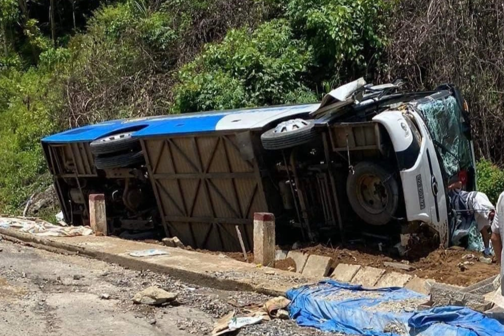 Cầu thủ trẻ kể lại giây phút kinh hoàng trên đèo Vi Ô Lắc - 3 Cầu thủ trẻ kể lại giây phút kinh hoàng trên đèo Vi Ô Lắc - 3