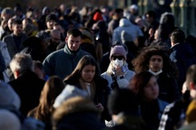 Pfizer dự đoán thời điểm thế giới thoát đại dịch Covid-19