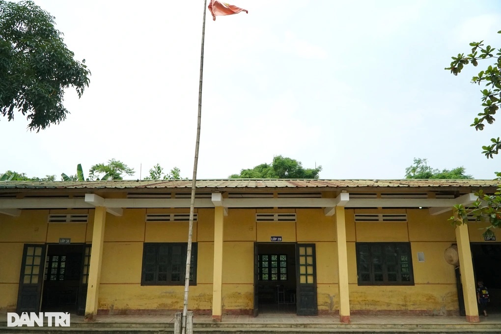 Đề xuất chuyển tiền bạn đọc hỗ trợ xây cầu sang xây trường học - 2 Đề xuất chuyển tiền bạn đọc hỗ trợ xây cầu sang xây trường học - 2