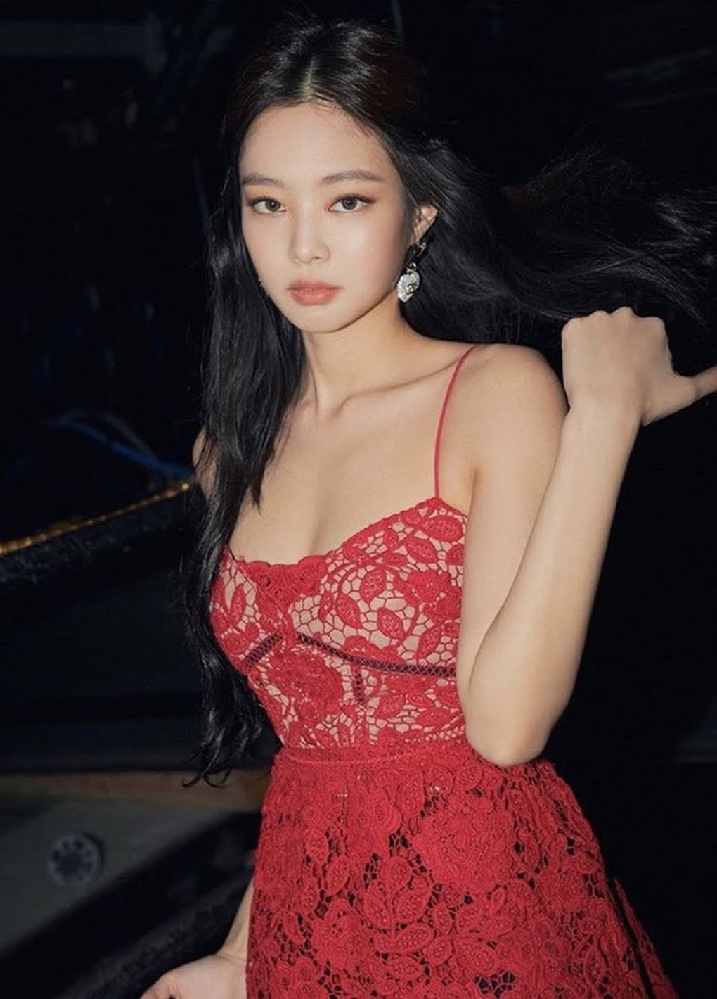 Jennie và V (BTS) bị phát tán ảnh riêng tư: Nghi vấn bị hacker tấn công - 6 Jennie và V (BTS) bị phát tán ảnh riêng tư: Nghi vấn bị hacker tấn công - 6