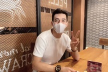 HLV Park Hang Seo cùng tuyển thủ Việt Nam tuyên chiến với Covid-19