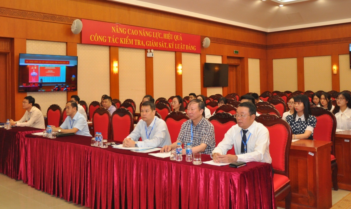 Centrala inspektionskommittén annullerade resultaten från statstjänsteexamen för 5 kandidater - 1 Ủy ban Kiểm tra Trung ương hủy kết quả thi tuyển công chức của 5 thí sinh - 1