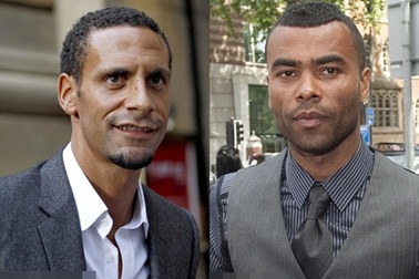 Rio Ferdinand cay cú Ashley Cole vì giúp John Terry