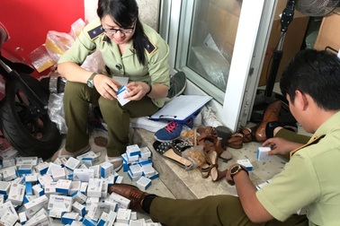 Phát hiện lô thuốc tân dược rất lớn nghi nhập lậu trị giá hơn 2 tỷ đồng