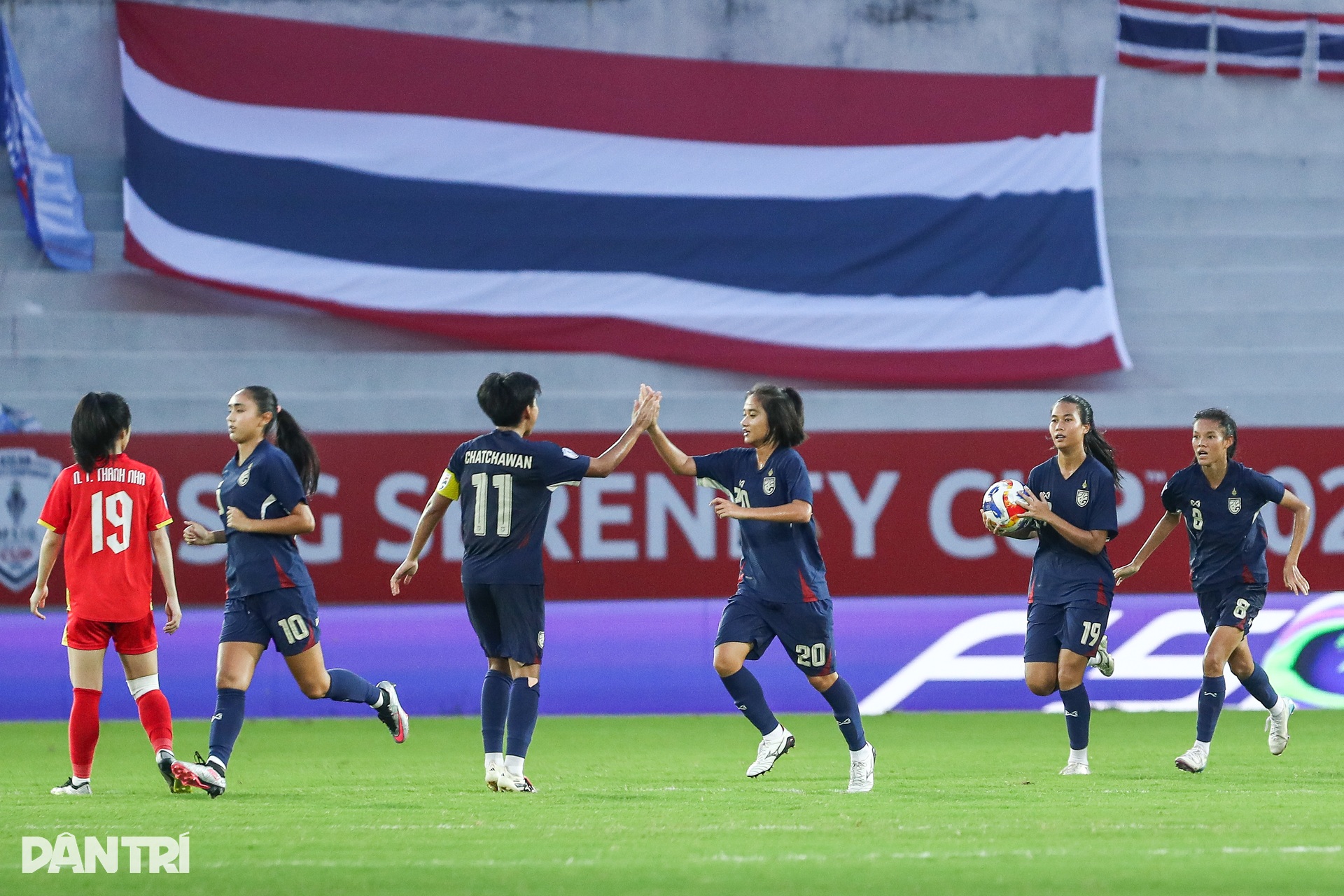 Màn trình diễn đẳng cấp của Huỳnh Như và Hải Yến trước Thái Lan - 14