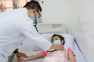 Bán bánh mì khiến 86 người nhập viện, chủ tiệm bị phạt 80 triệu đồng
