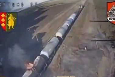 Ukraine tập kích "huyết mạch chủ chốt" của Nga, Moscow cấp tập đối phó