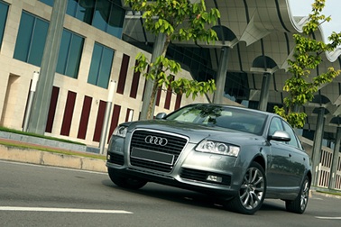 Audi A6 cạnh tranh BMW serie 5 và E-Class tại Việt Nam