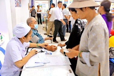 8 chính sách mới có hiệu lực từ tháng 4 