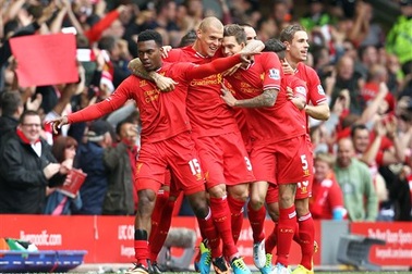 Sturridge giúp Liverpool hạ gục MU