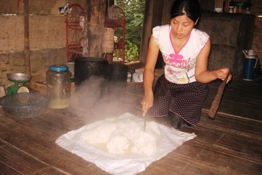 Một năm 365 ngày chỉ…ăn cơm nếp   