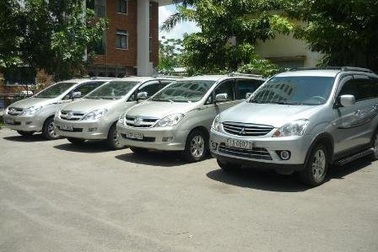 Chặt chém khách thuê ôtô tự lái 