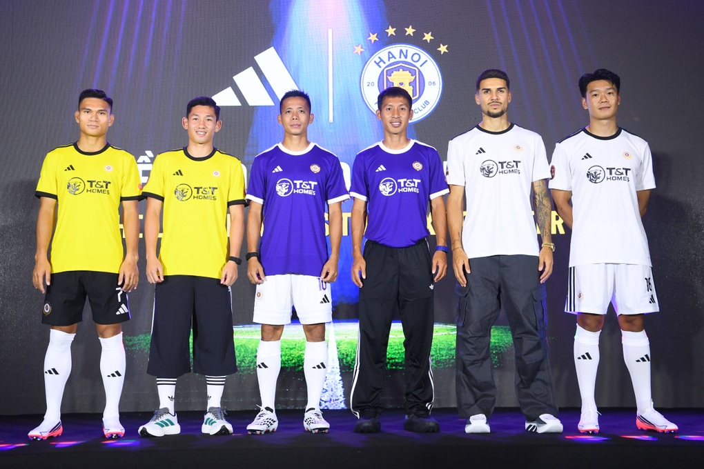 Hà Nội FC xuất quân, đặt mục tiêu danh hiệu mùa giải 2026-2027 - 2 Hà Nội FC xuất quân, đặt mục tiêu danh hiệu mùa giải 2026-2027 - 2