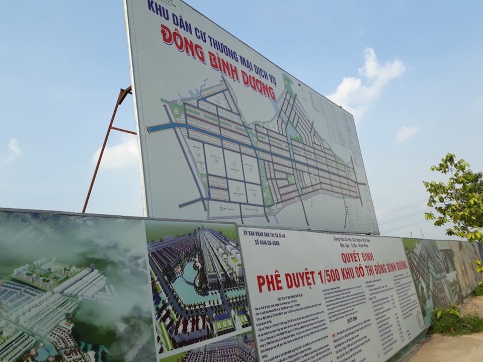 Chủ đầu tư dự án bị phạt 50 triệu đồng, đình chỉ 12 tháng đối với môi giới - 1 Chủ đầu tư dự án bị phạt 50 triệu đồng, đình chỉ 12 tháng đối với môi giới - 1
