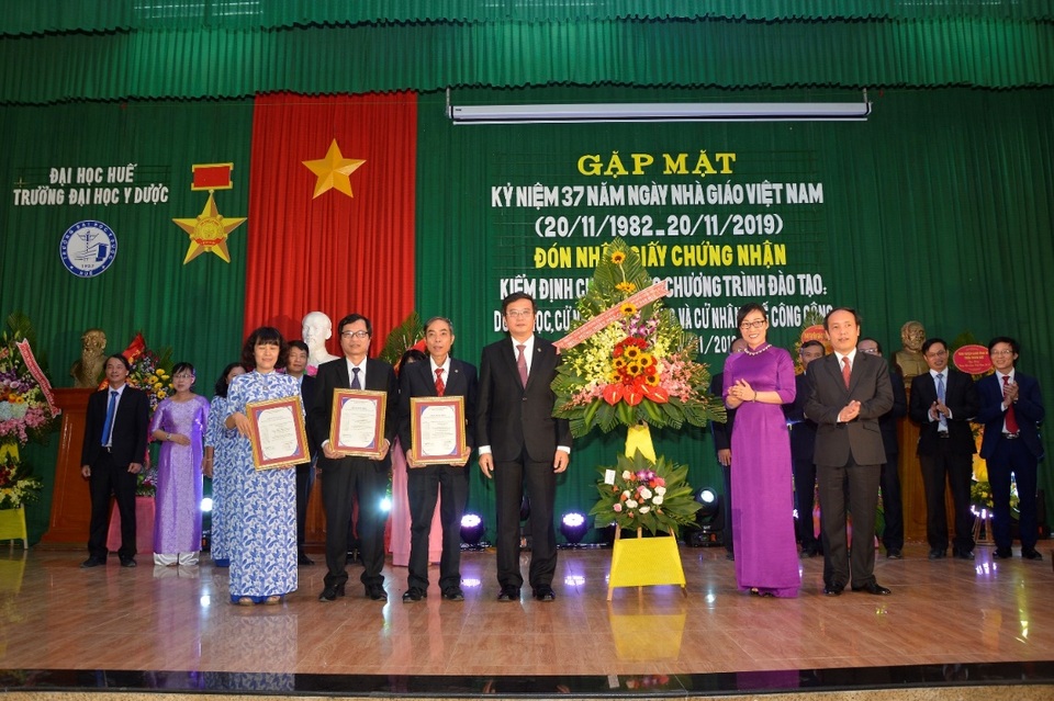 Trường Đại học Y dược, Đại học Huế và những bước “chuyển mình” tiên phong - 2 Trường Đại học Y dược, Đại học Huế và những bước “chuyển mình” tiên phong - 2