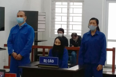 Vợ chồng cựu công an làm giả chứng minh thư cho người Trung Quốc trốn nã