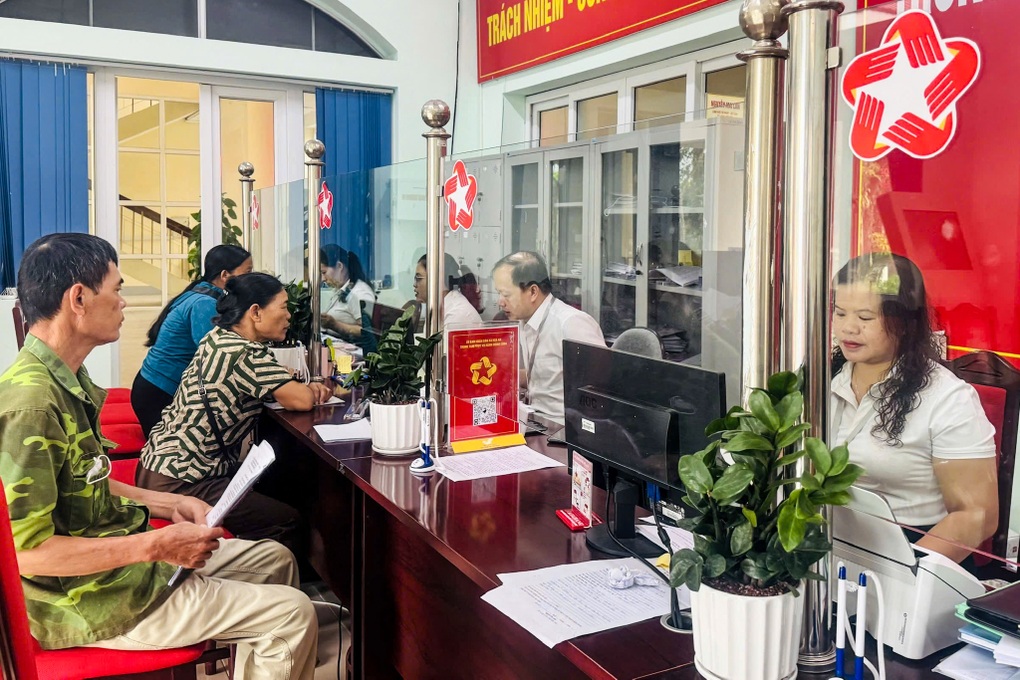 Đề xuất linh hoạt số phòng chuyên môn cấp xã và phó trưởng phòng - 1 Đề xuất linh hoạt số phòng chuyên môn cấp xã và phó trưởng phòng - 1