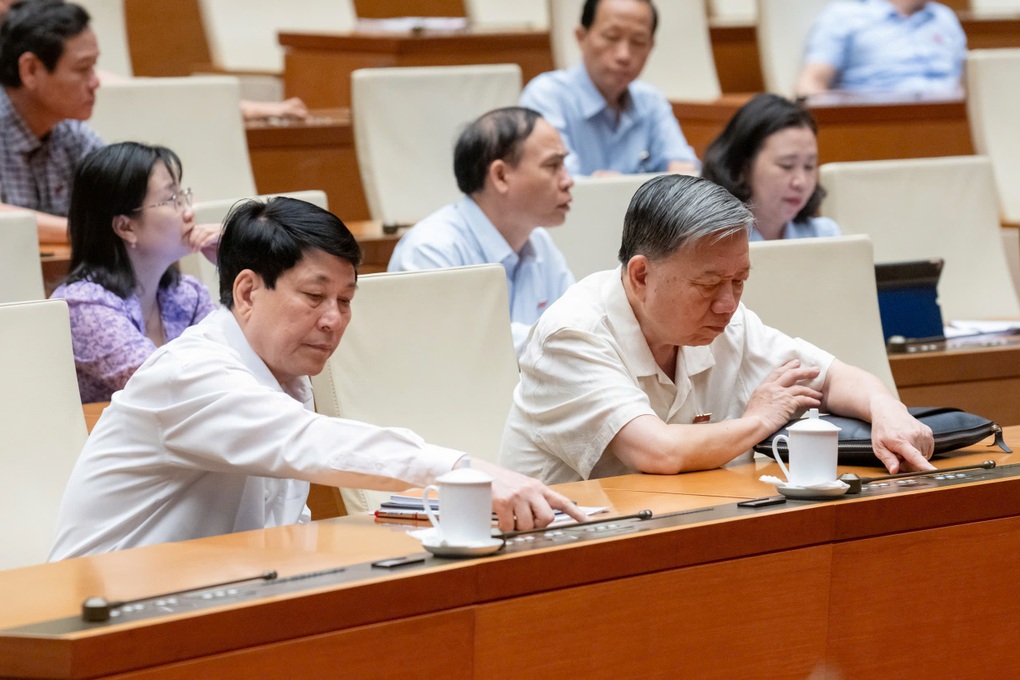 Chi ngân sách đào tạo 10.000 CEO, cho tư nhân làm dự án quan trọng quốc gia - 1 Chi ngân sách đào tạo 10.000 CEO, cho tư nhân làm dự án quan trọng quốc gia - 1