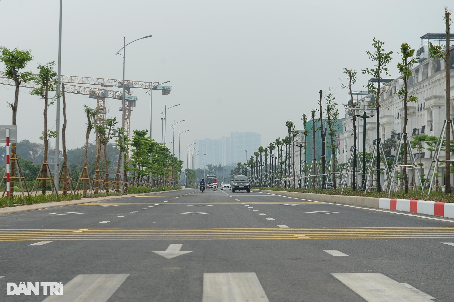 Hà Nội thông xe tuyến đường dài 2,6km trị giá hơn 700 tỷ đồng - 5 Hà Nội thông xe tuyến đường dài 2,6km trị giá hơn 700 tỷ đồng - 5