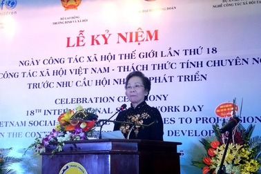 Nghề CTXH:  Cần tâm huyết để cứu giúp người yếu thế, khó khăn
