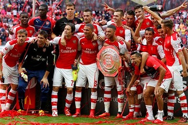 Mùa giải 2014/15: Arsenal vô địch hay bật khỏi tốp 4?