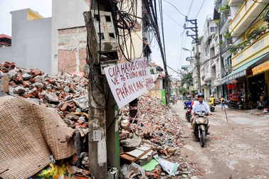 Chi hàng trăm tỷ mở rộng một ngõ cụt tại Hà Nội