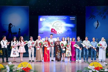 ‘Vầng Trăng Mẹ’ mùa Vu Lan Báo Hiếu: Những ấn tượng đặc biệt