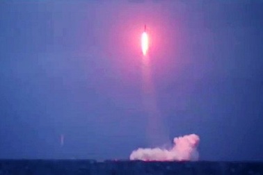 Nga phóng thử thành công 3 tên lửa tầm xa liên tiếp