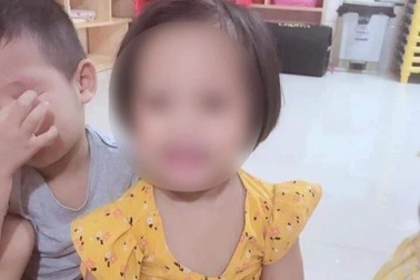 Bé 3 tuổi bị người tình của mẹ bạo hành đã tử vong