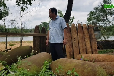 Những người chi hàng trăm triệu đồng để "chơi bom"