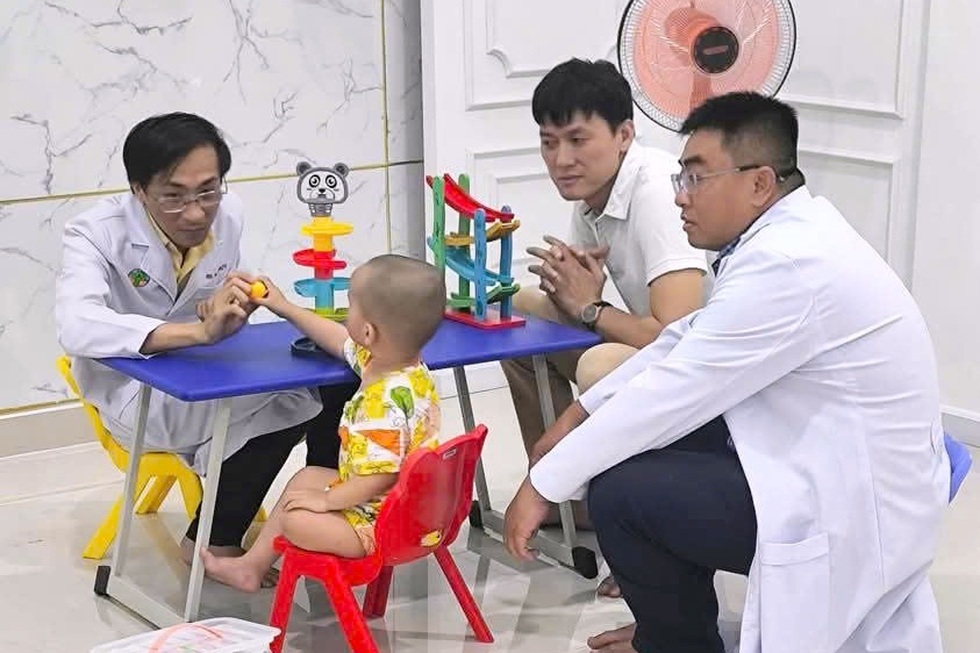 Nạn nhân bị mẹ đưa đi bán dâm ở TPHCM trầm cảm nặng: Bi kịch sau sang chấn - 6