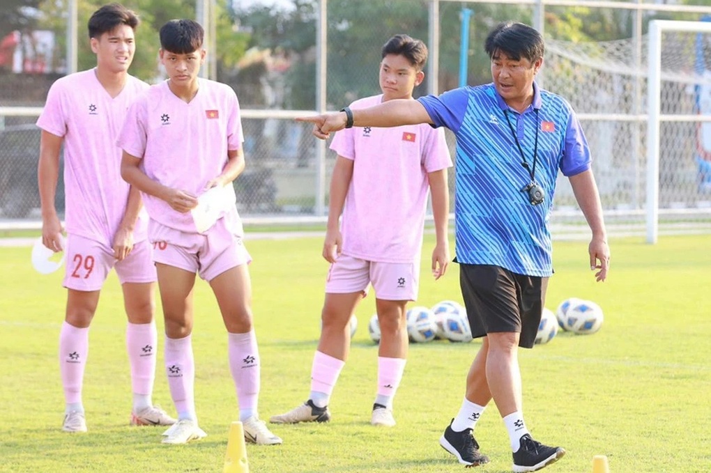 U16 Việt Nam sẵn sàng cho trận quyết định vé đi tiếp vào bán kết - 1