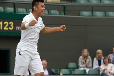 Tay vợt Lý Hoàng Nam lọt top 1000 thế giới