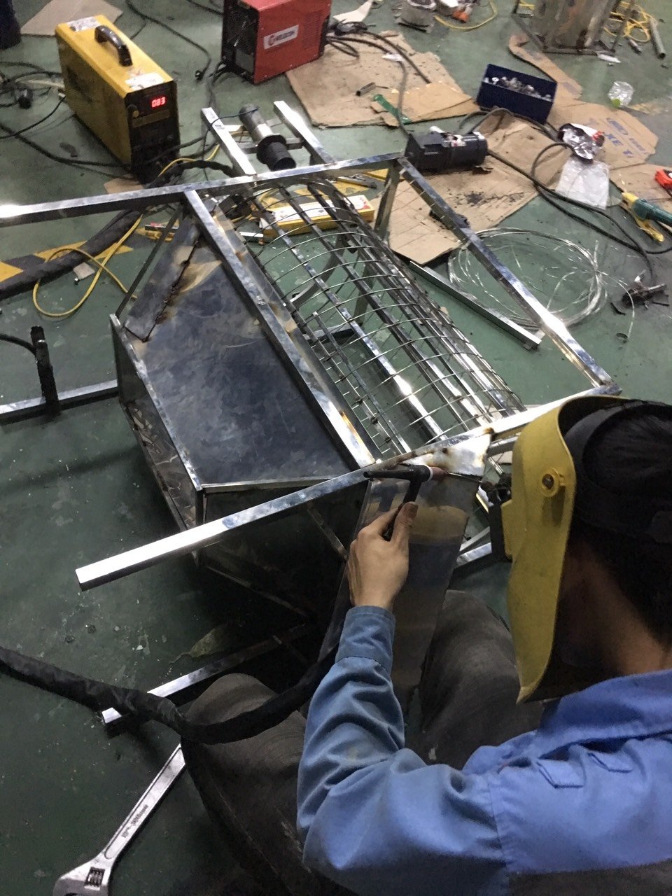 Máy phân loại rác của thầy trò trường nghề đạt giải ý tưởng khởi nghiệp - 2 Máy phân loại rác của thầy trò trường nghề đạt giải ý tưởng khởi nghiệp - 2