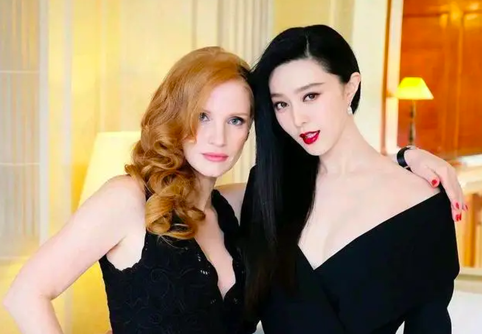 Mãn nhãn với tạo hình của Phạm Băng Băng trong bom tấn Hollywood - 4 Mãn nhãn với tạo hình của Phạm Băng Băng trong bom tấn Hollywood - 4