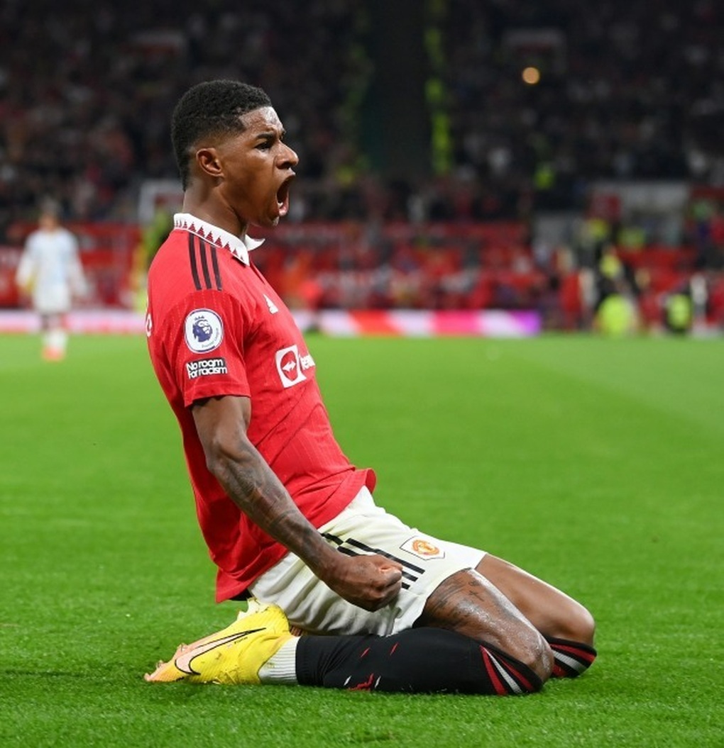 Marcus Rashford xin lỗi vì chửi thề sau bàn thắng vào lưới Liverpool - 3 Marcus Rashford xin lỗi vì chửi thề sau bàn thắng vào lưới Liverpool - 3