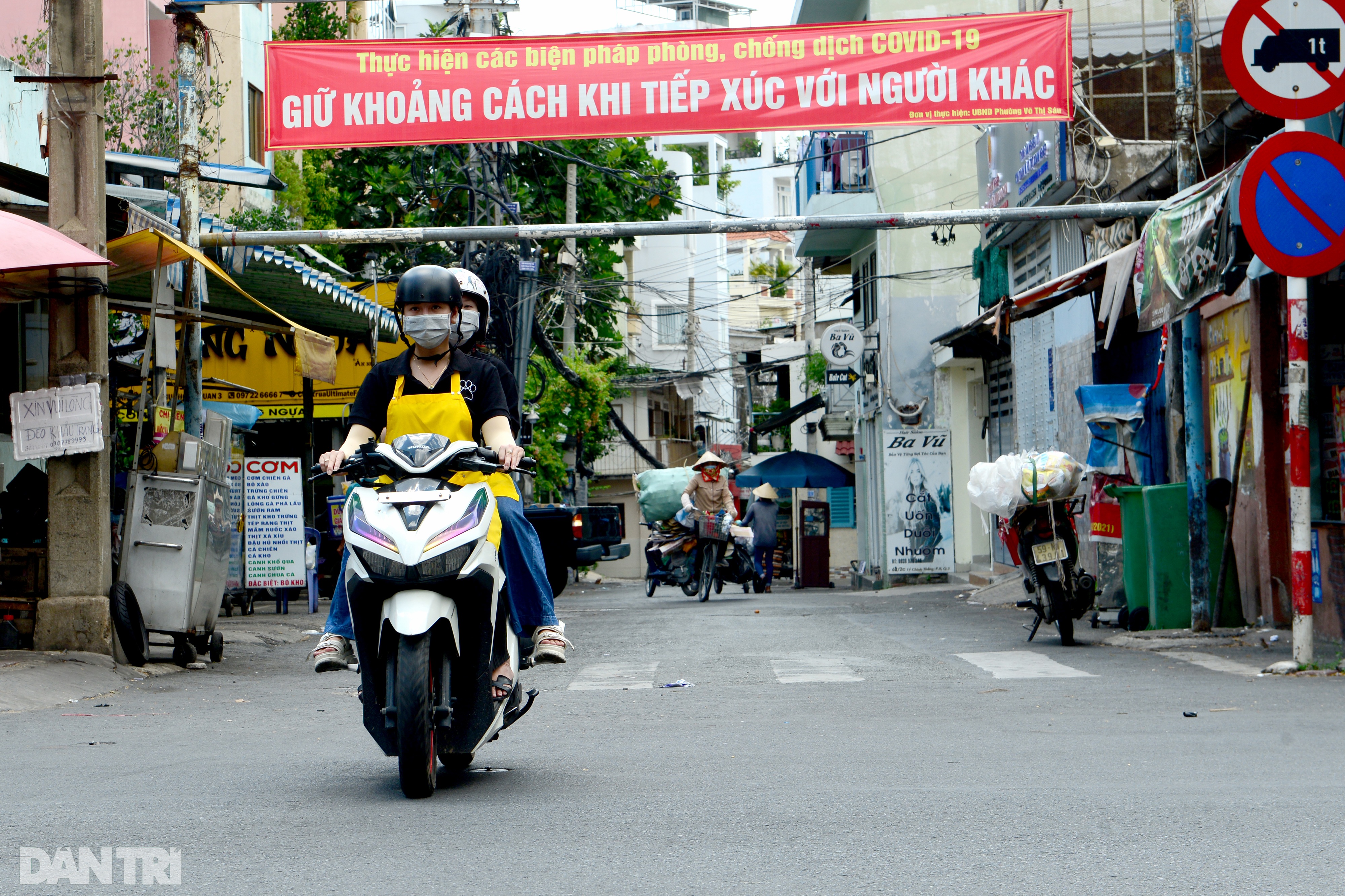 Đắt khách dịch vụ làm đẹp cho thú cưng tại nhà ở TPHCM mùa Covid-19 - 8 Đắt khách dịch vụ làm đẹp cho thú cưng tại nhà ở TPHCM mùa Covid-19 - 8