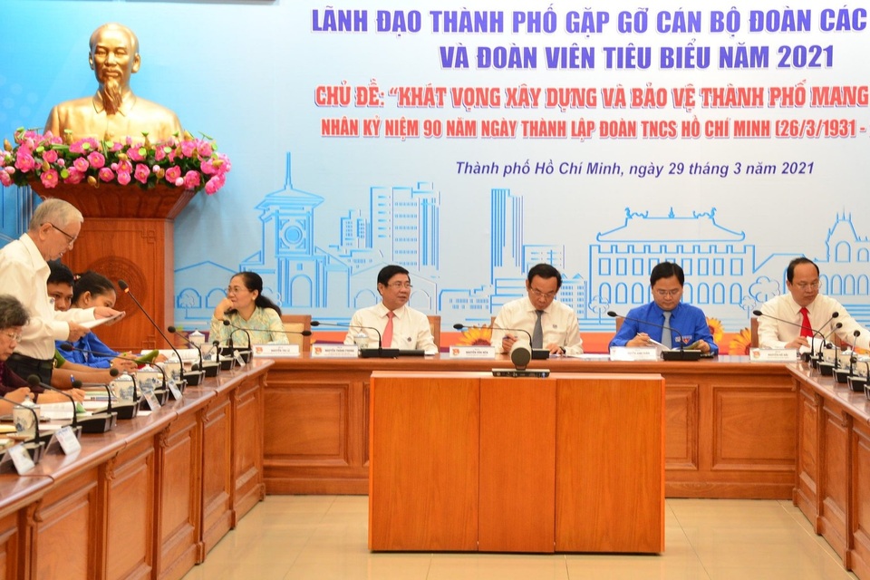 Bí thư Thành ủy TPHCM: Thanh niên đừng kêu ca, kể khổ khi gặp khó khăn - 1 Bí thư Thành ủy TPHCM: Thanh niên đừng kêu ca, kể khổ khi gặp khó khăn - 1