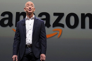 Ông chủ Amazon chi 250 triệu USD mua tờ báo in Washington Post