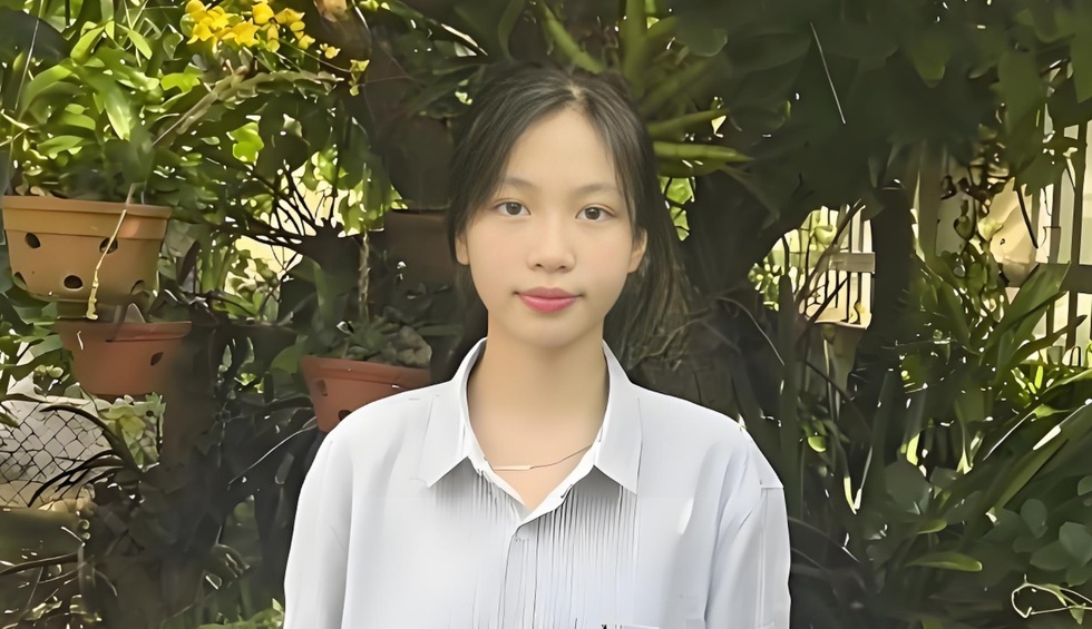 Nữ thủ khoa thi vào lớp 10: "Học môn tự nhiên cần có năng khiếu"