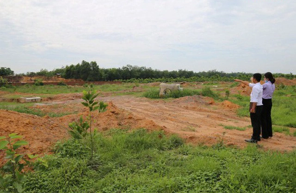 Nhiều “sếp” địa ốc vướng vào lao lý, tín hiệu vui cho thị trường? - 2 Nhiều “sếp” địa ốc vướng vào lao lý, tín hiệu vui cho thị trường? - 2