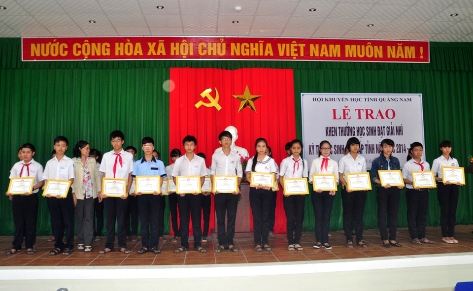 Hội Khuyến học Quảng Nam vận động được hơn 316 tỉ đồng - 1 Hội Khuyến học Quảng Nam vận động được hơn 316 tỉ đồng - 1