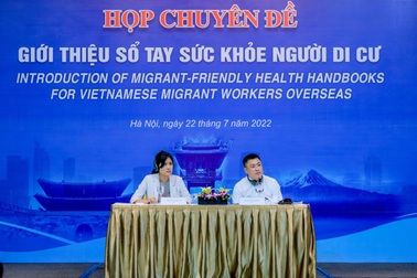 Sổ tay sức khỏe, chỗ dựa cho người lao động làm việc ở nước ngoài
